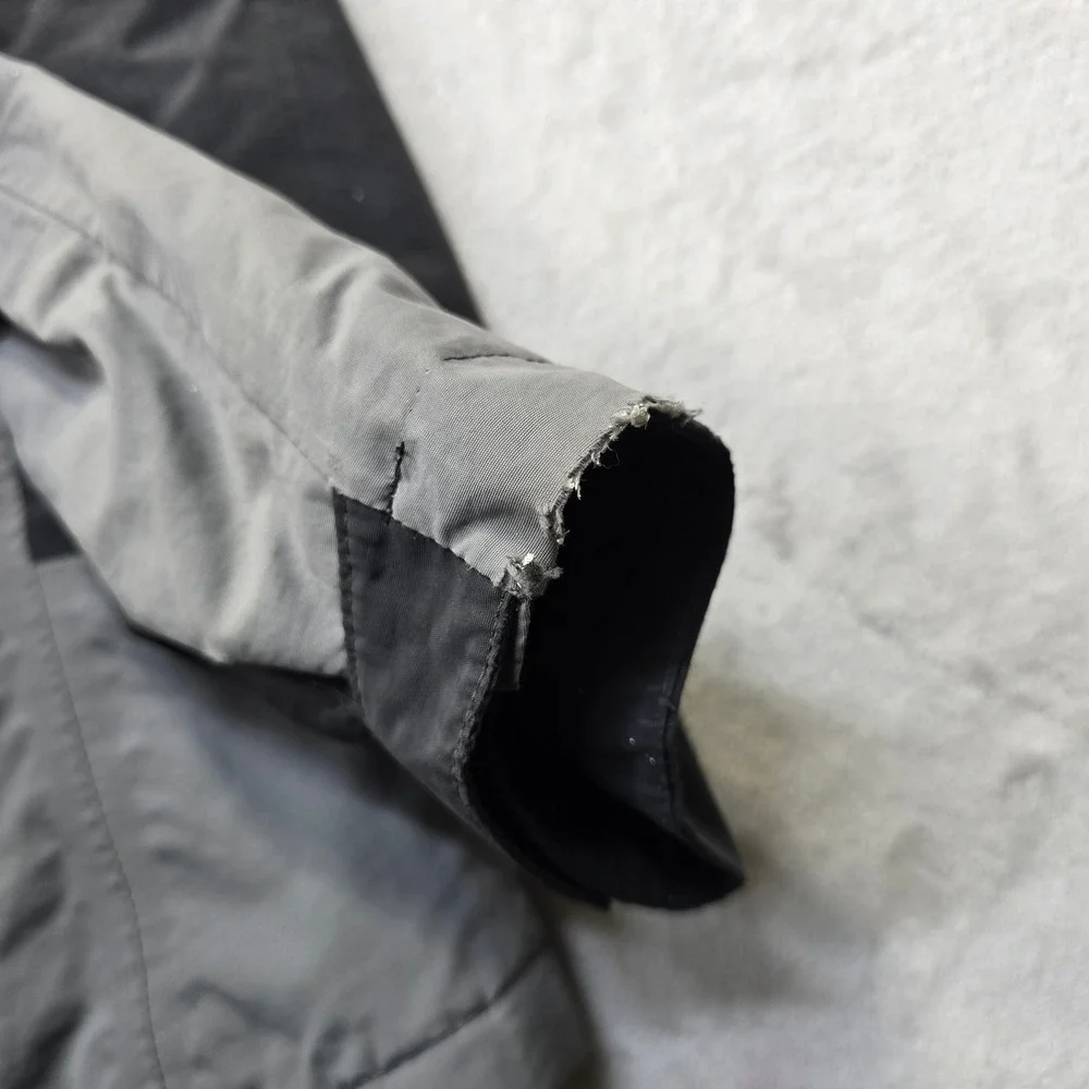 The North Face‎ HyVent Jacket Mens XL Gray Black Insulated Ski Snow Nylon